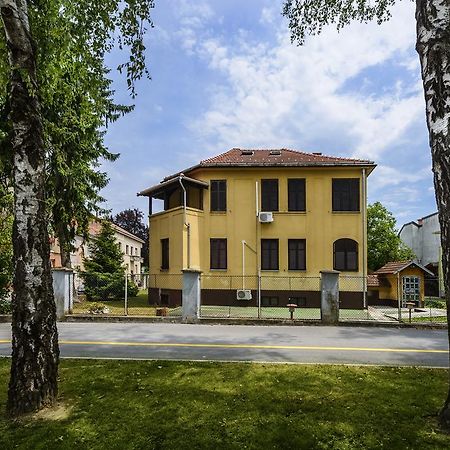 Vila Regina Rooms Karlovac Εξωτερικό φωτογραφία
