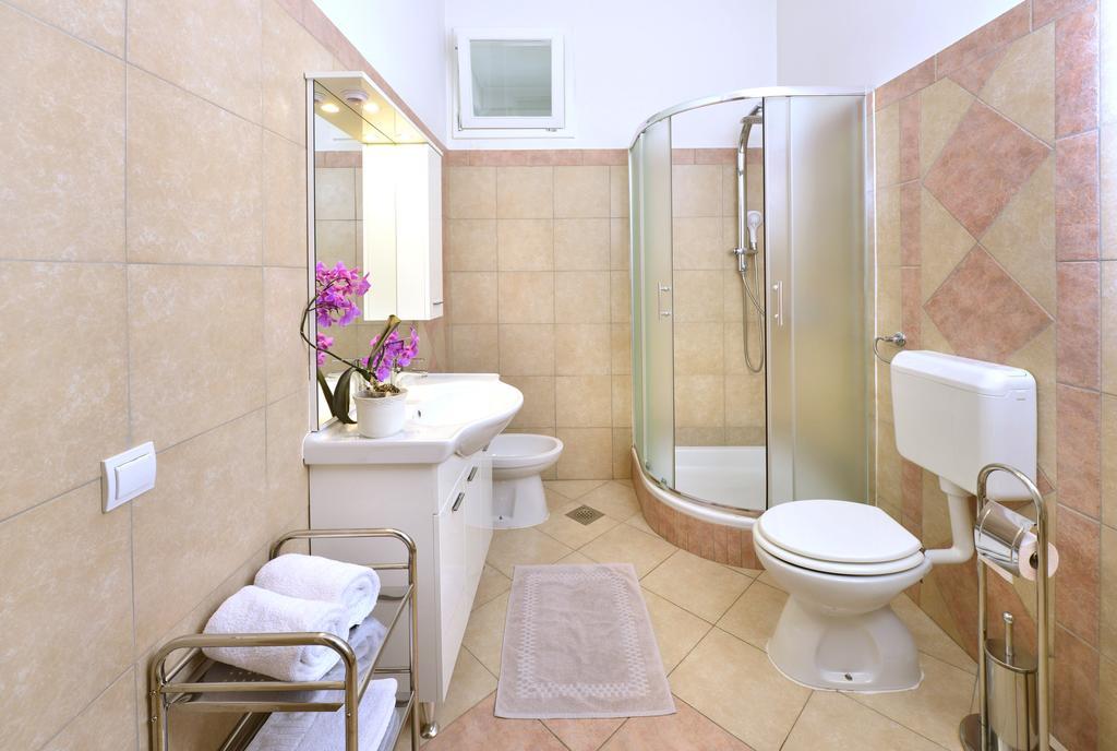 Vila Regina Rooms Karlovac Εξωτερικό φωτογραφία