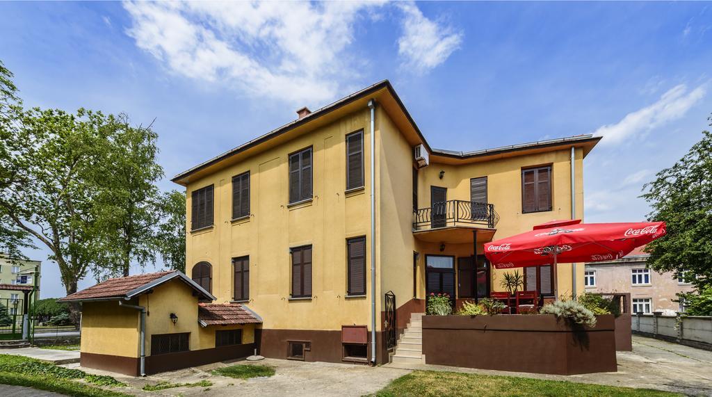 Vila Regina Rooms Karlovac Εξωτερικό φωτογραφία