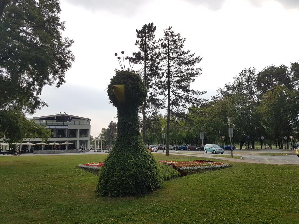 Vila Regina Rooms Karlovac Εξωτερικό φωτογραφία